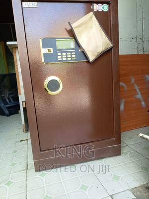 80kgs Safe Box 80kgs Safe Box. - thumbnail 2