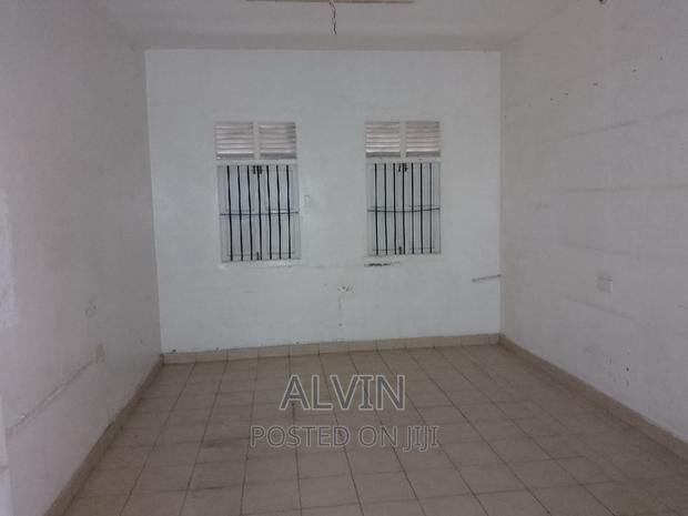 Ground Floor Office/Shop - thumbnail 5