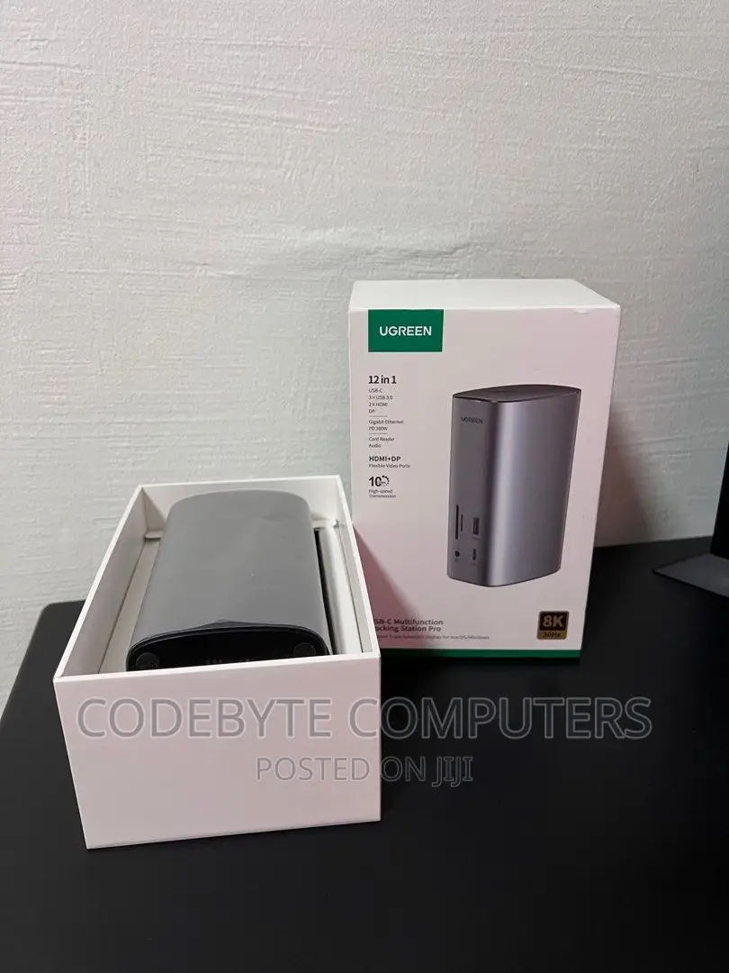 UGREEN USB-C Multifunction Docking Station Pro 12 in 1 - CM5