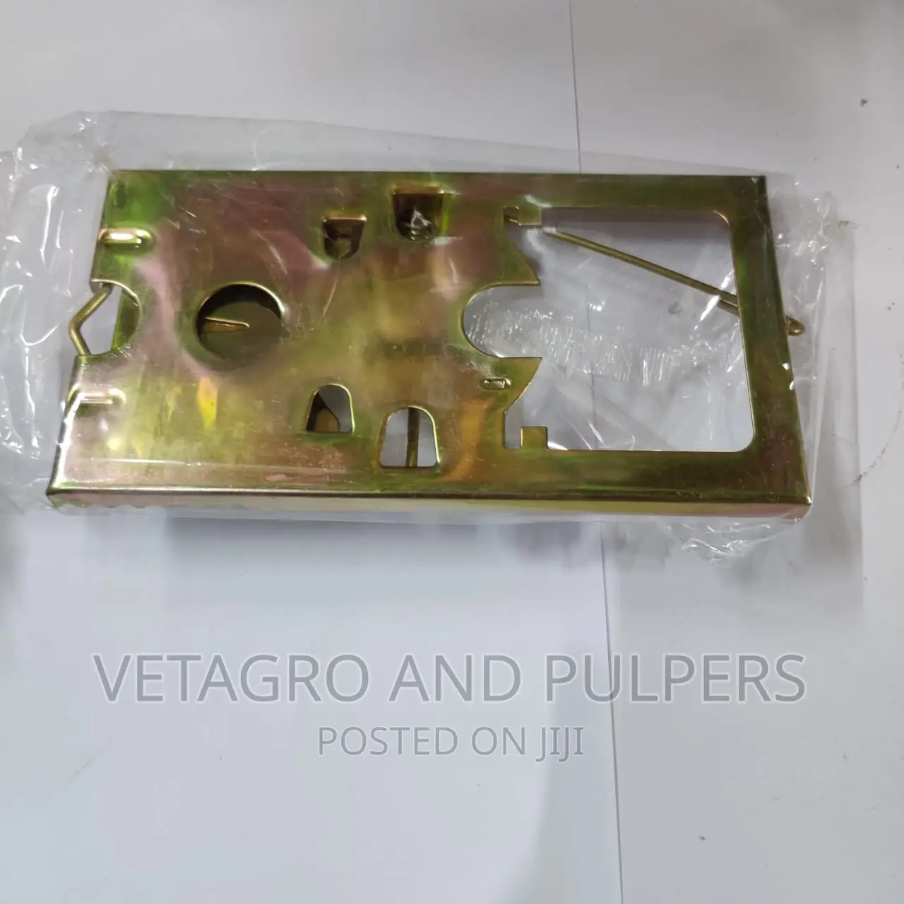 Rat Trap Brass/Black