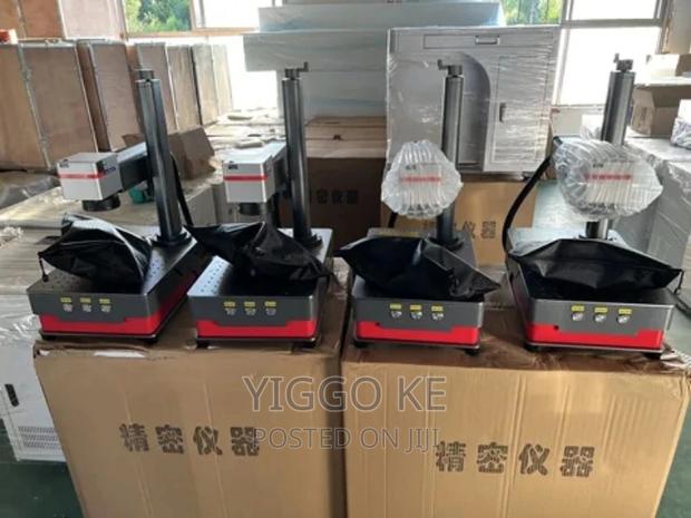 Desktop Laser Marking Machines,Twenty Watts