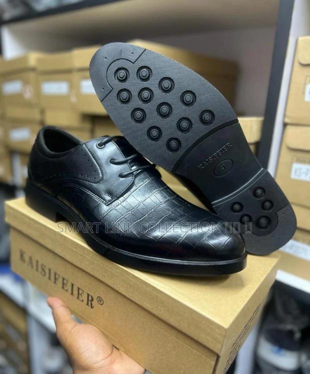 Leather Officials - thumbnail 2
