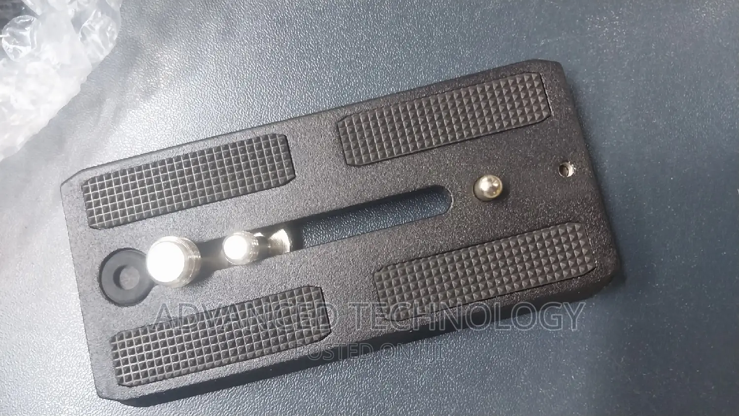 HOT SHOE for Kingjoy Vt-2500 Caera Tripod Stand