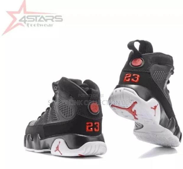Air Jordan 9 - main view