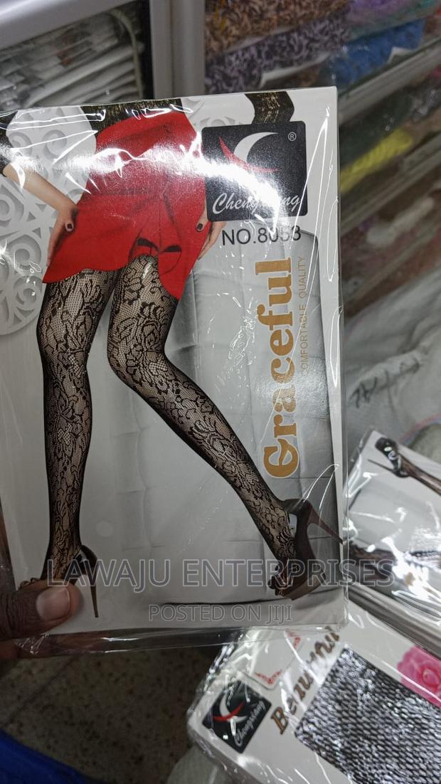 High Quality Sheer Stockings - thumbnail 2