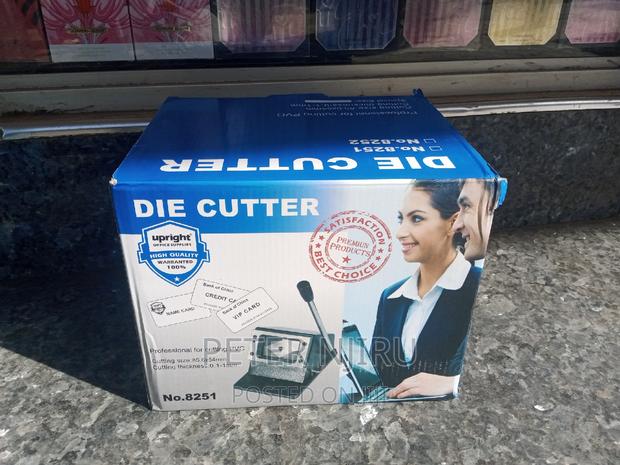 High Quality Card Cutter Available - main view