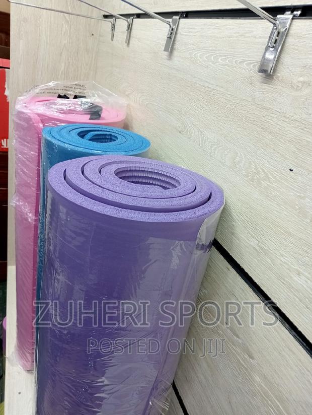 25mm Thick Yoga Mat - main view