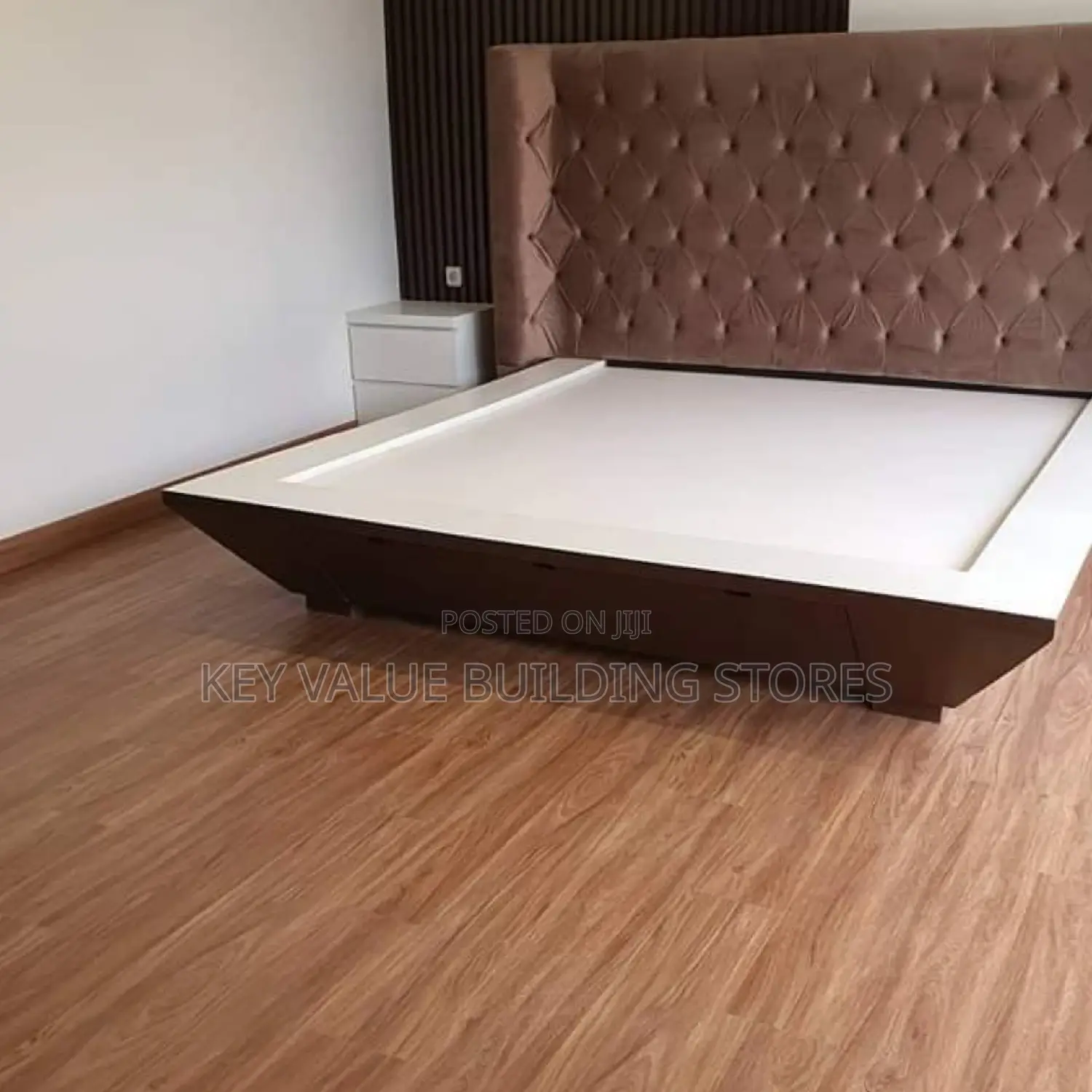 Quality Laminates Floor Planks