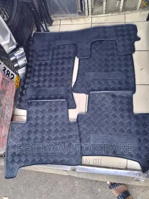 Prado 150 Floor Mats New Original