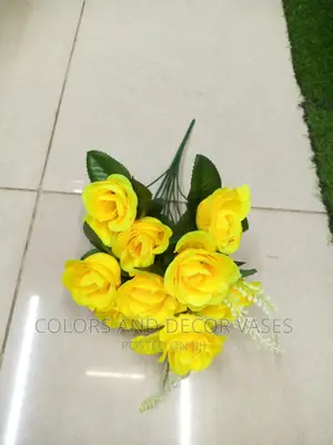 Yelbow Roses To Brighten Up Your Home