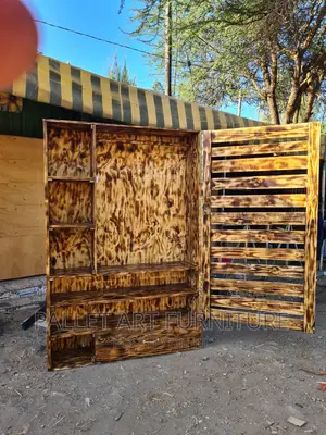 Pallet Wadrobe
