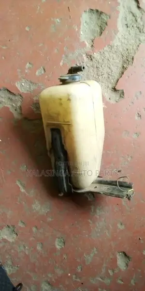 Radiator Coolant Can Toyota 100