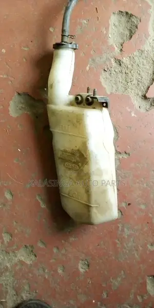 Radiator Coolant Can Toyota 100