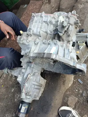 Gear Box 2zr 4WD