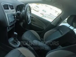 Volkswagen Polo 2016 Brown