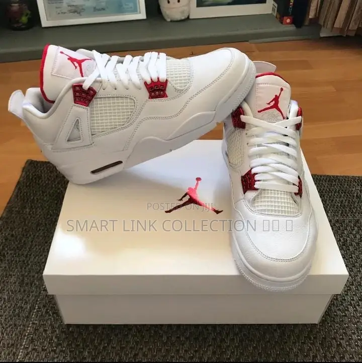 J4 Metallic Red/Green