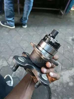 Rear Hub Toyota Passo