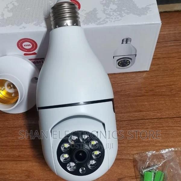 Bulb PTZ Camera 360degrees Wifi Bulb PTZ Camera PTZ Wireless