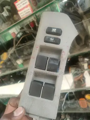 Main Switch Toyota Vitz