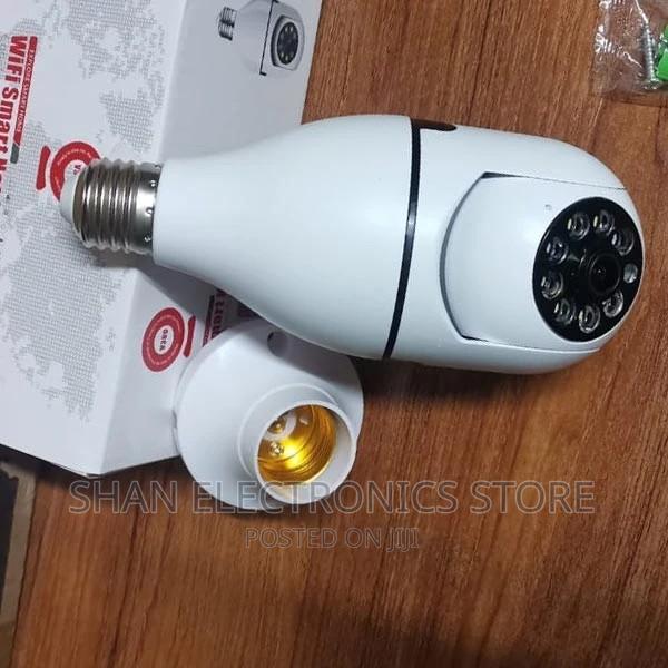 Rotating Wifi Bulb PTZ Camera V380 Bulb Camera Quality Camer