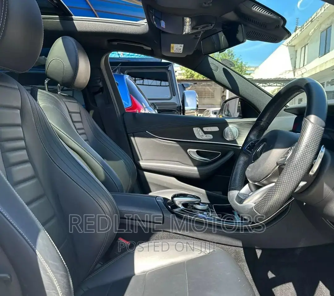 Mercedes-Benz E200 2016 Pearl