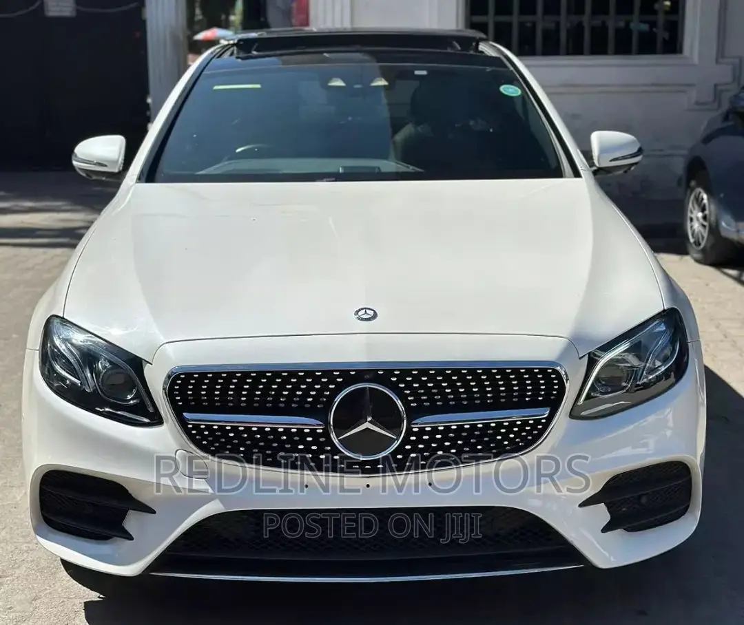 Mercedes-Benz E200 2016 Pearl