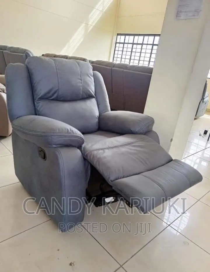 Comfortable Patients Recliner Seat
