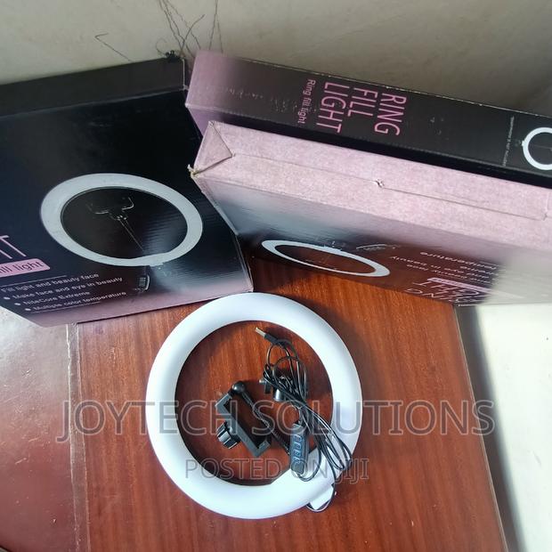 Ring Fill Light With 2.1 Tripod Stand - thumbnail 2