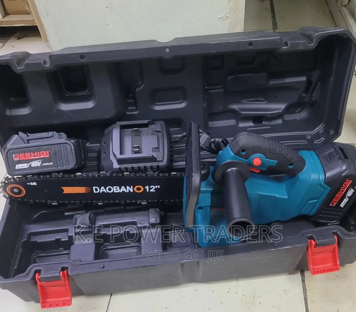 Restocked Chainsaw Cordless Powersaw