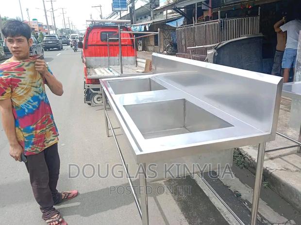 Stainless Steel Washing Double Bowl Sink.