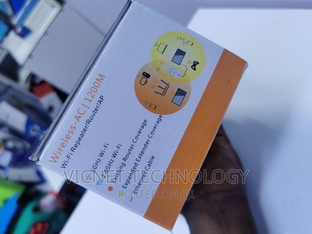 5g/ 2.4ghz Dual Band AC 1200 Wifi Repeater /Extender - thumbnail 3