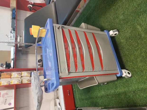 Crash Cart Or Emergency Trolley Abs. - thumbnail 2
