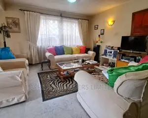 4bdrm Maisonette in Valley Arcade for sale