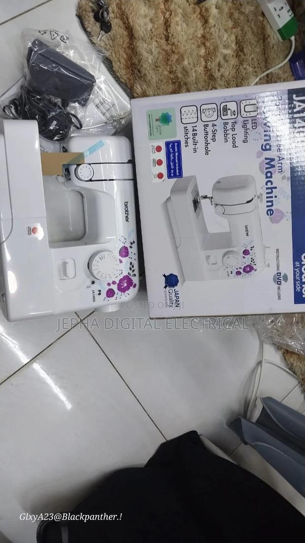 Sewing Machine Free Arm - main view