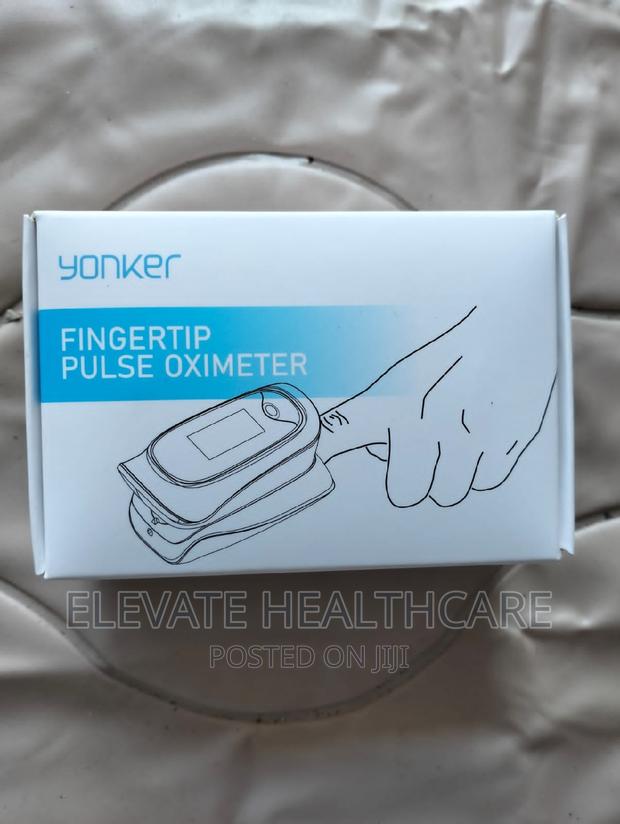 Fingertip Pulse Oximeter - thumbnail 3