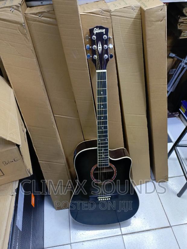 Gibsony Semi Acoustic Guitarz
