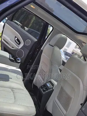 Land Rover Range Rover Evoque HSE Dynamic 4x4 5-Door 2017 Blue