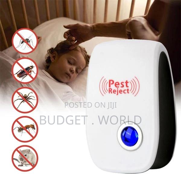 Pro Ultrasonic Pest Reject Home Control Electronic Repellent