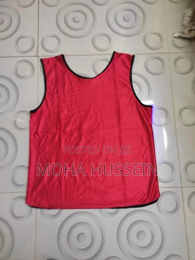 Sports Bibs Training
