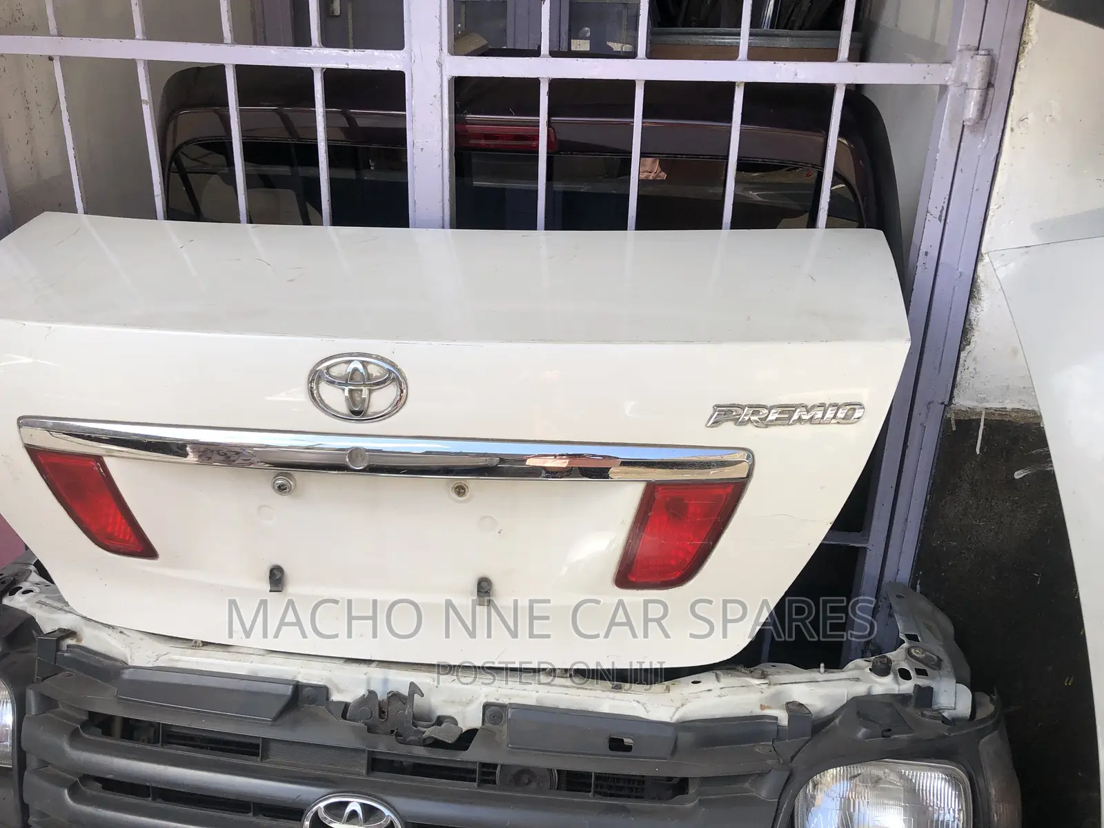 Toyota Premio 2005 Boot