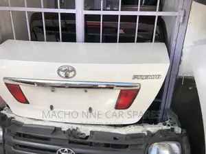 Toyota Premio 2005 Boot