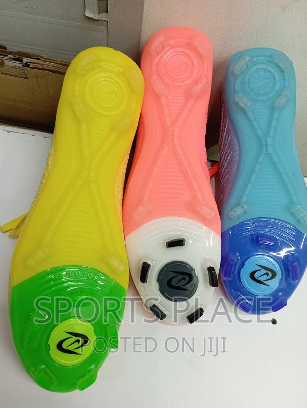 Phantom Luna Football Boots Collection - thumbnail 2