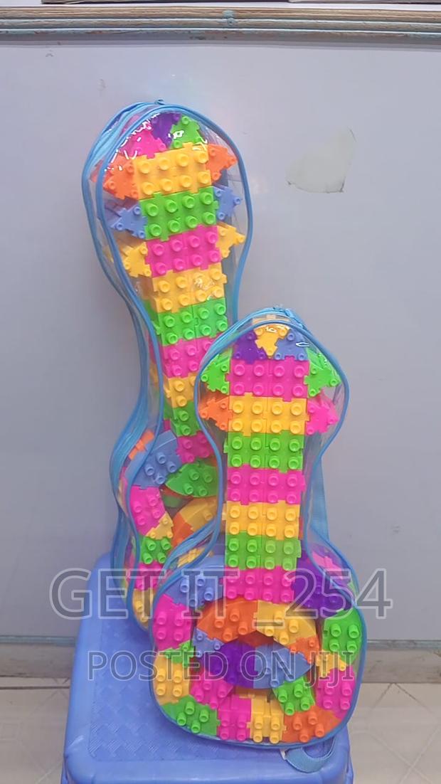 Blocks Guitar - main view