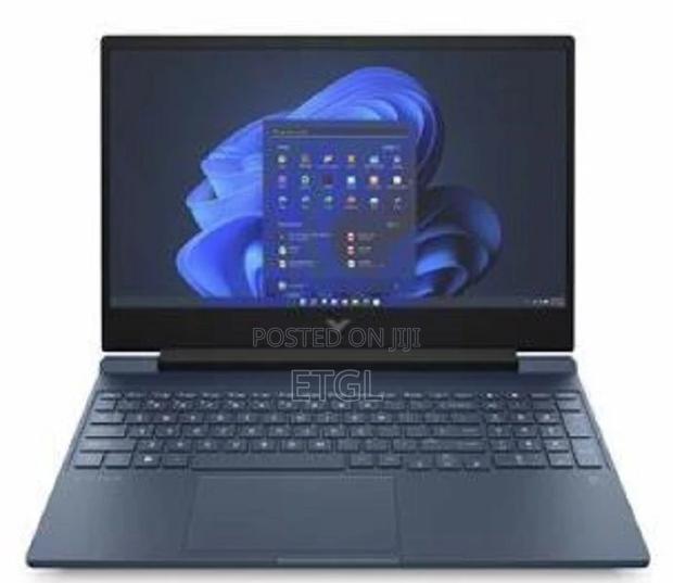 New Laptop HP 8GB Intel Core i5 SSD 512GB - main view