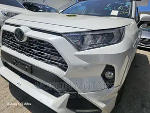 Toyota RAV4 2020 Pearl