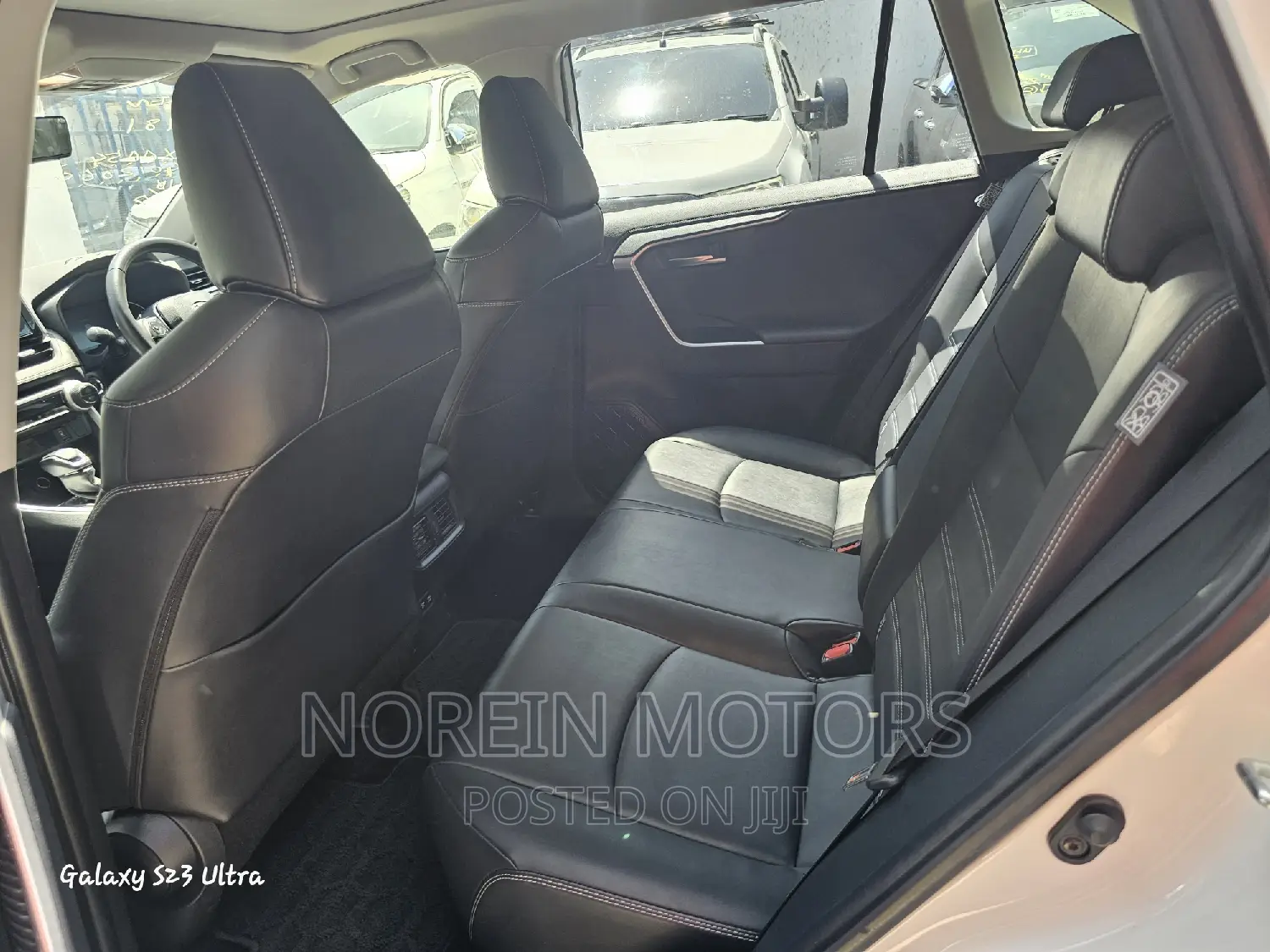 Toyota RAV4 2020 Pearl