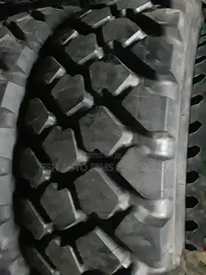 365/85r20 Michelin