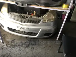 Toyota Fun Cargo Nosecut Assembly