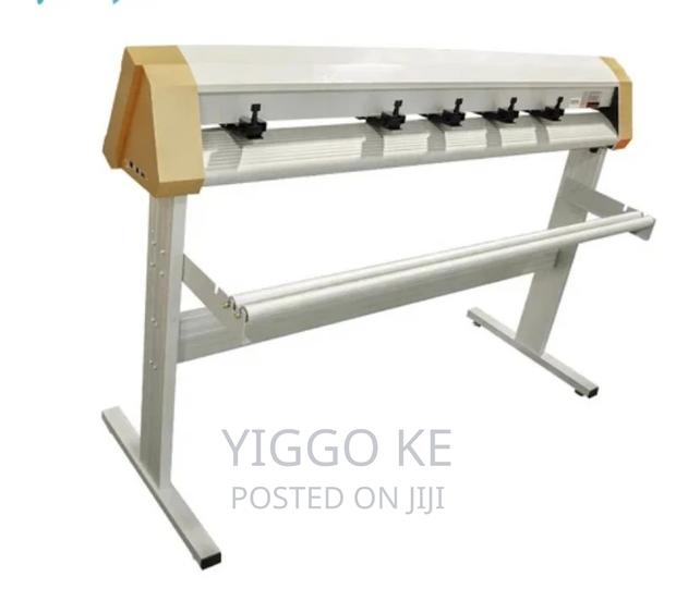 5 Feet 1500mm Contour Cutting Plotter - thumbnail 2