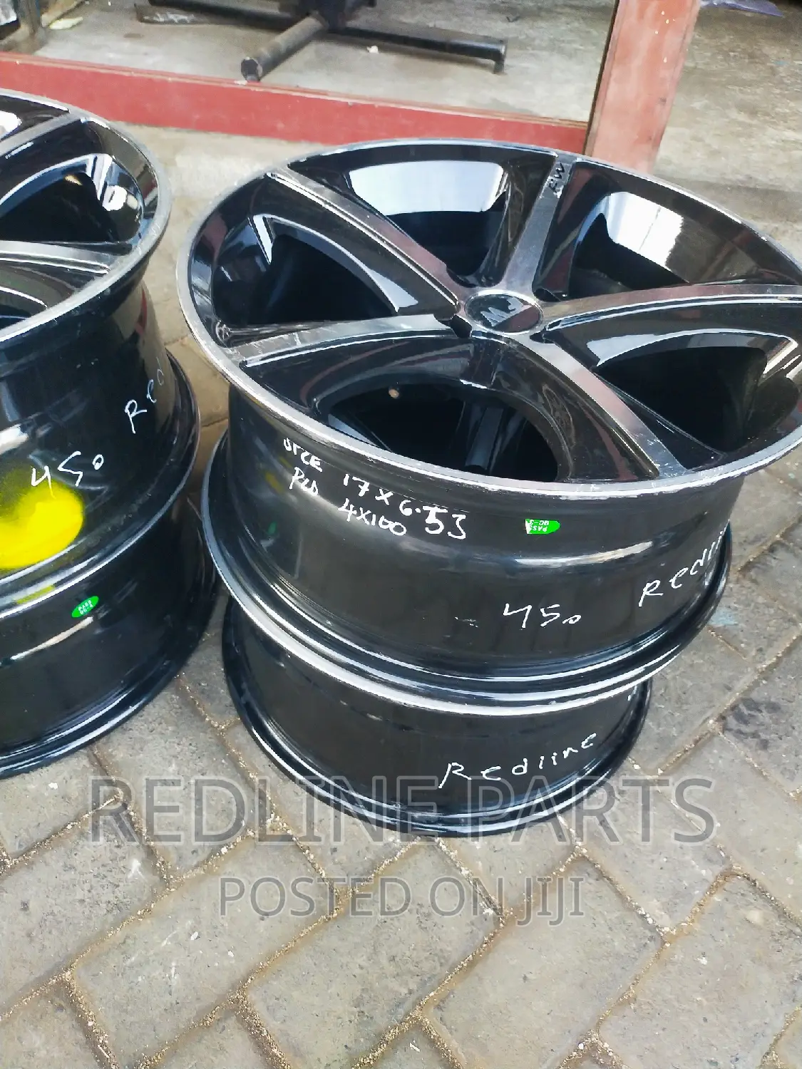 17 Inches 4holes Toyota Alloys
